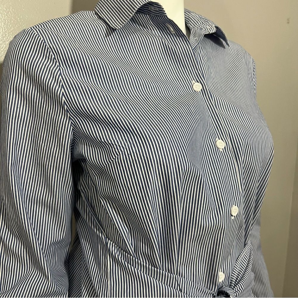 NWT Beach Lunch Lounge Blue and White Pinstripe Tie Front Button Down Blouse-S - Picture 9 of 13